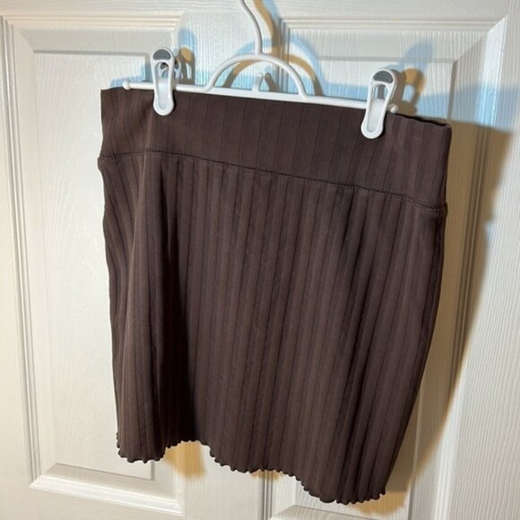 L Aerie Offline brown ribbed mini skirt - Picture 6 of 6